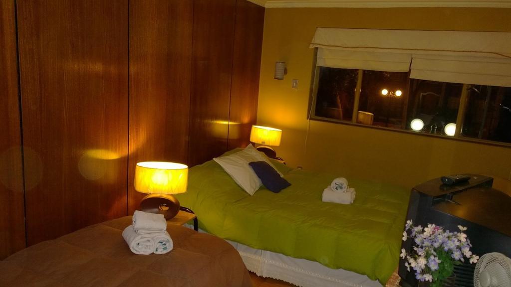 Bed & Breakfast Blumen Haus Santiago Bilik gambar