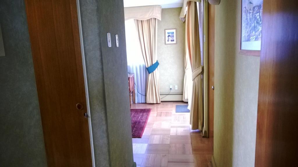 Bed & Breakfast Blumen Haus Santiago Bilik gambar