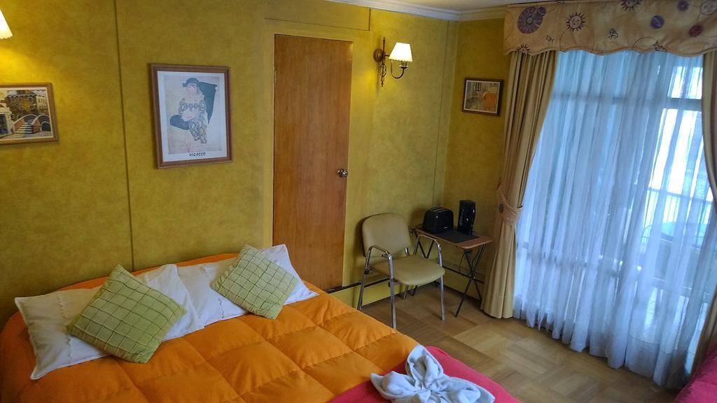 Bed & Breakfast Blumen Haus Santiago Luaran gambar
